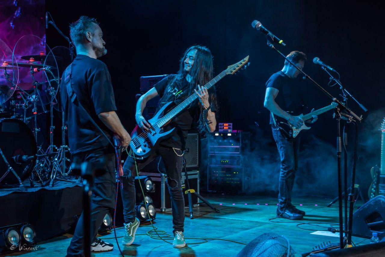 Фото Это аншлаг! Александр Пушной собрал полный зал на двухчасовом концерте в Новосибирске  — ФОТОРЕПОРТАЖ 21